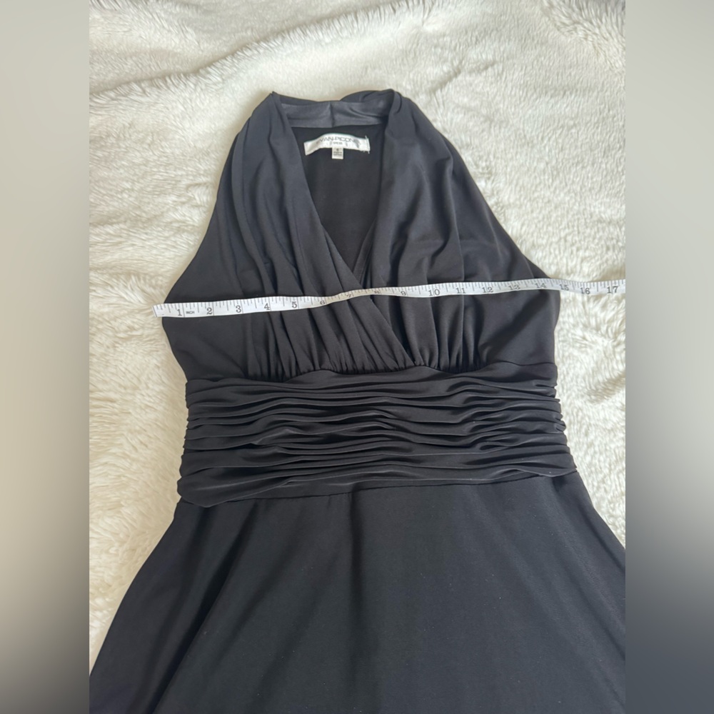 Black dress 🖤 - Picture 11 of 15